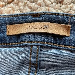 SOLD - Joe’s Jeans Size 25 Waist
